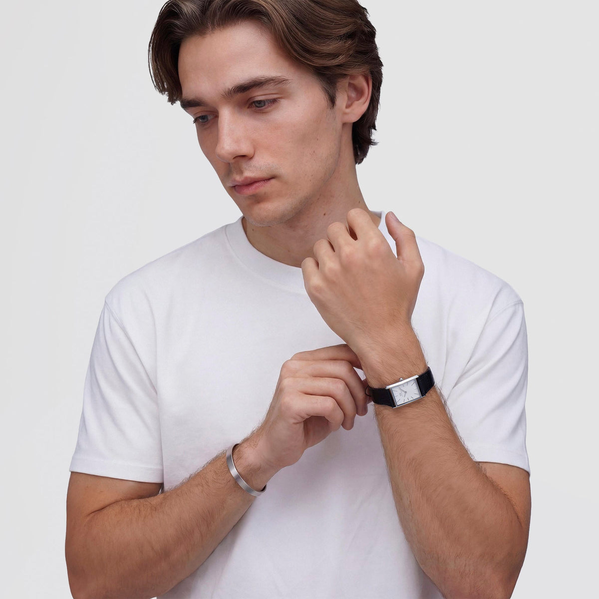 Line Cuff Brushed Silver 7mm
