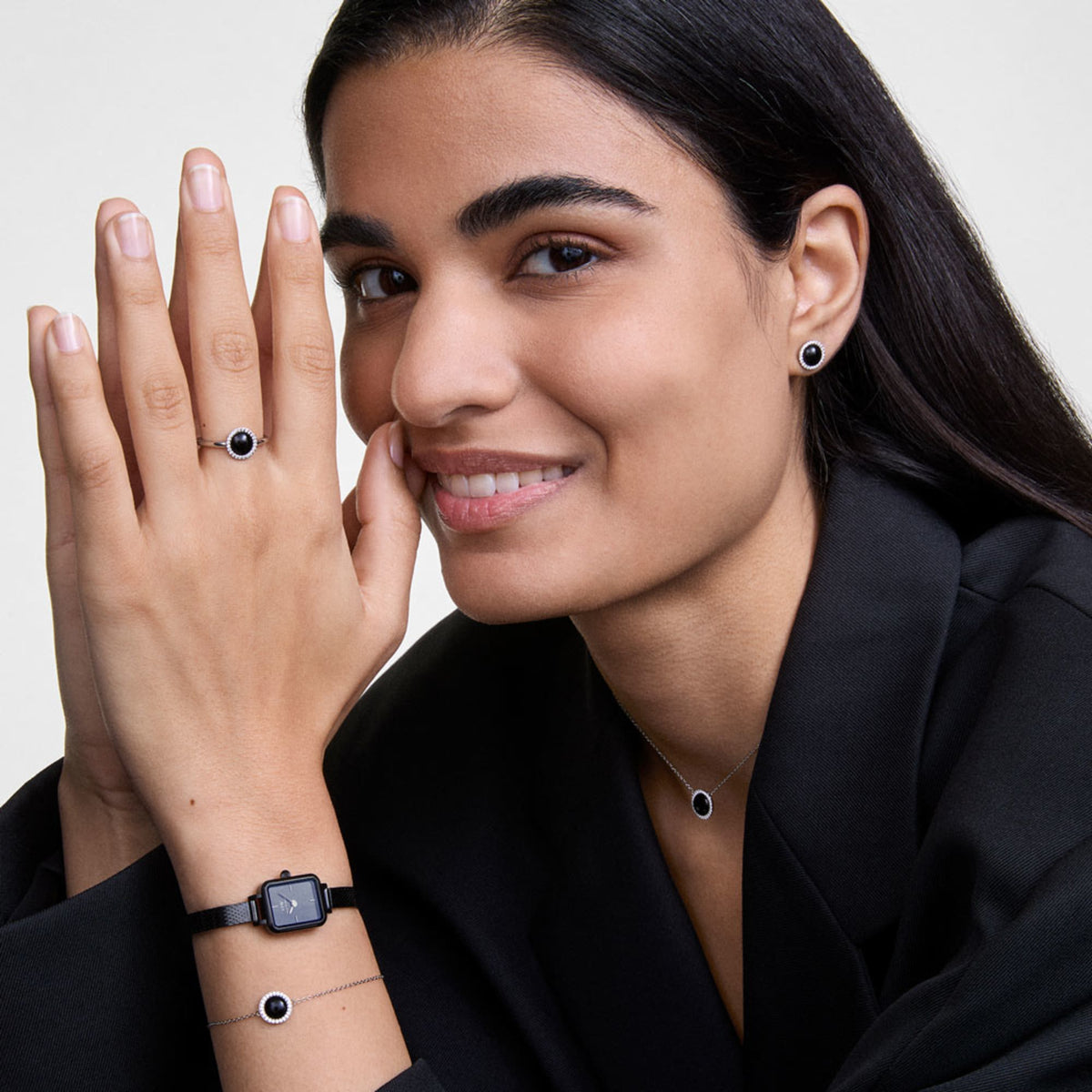 Audrey Earrings + Bracelet + Necklace Black Agathe Silver Set
